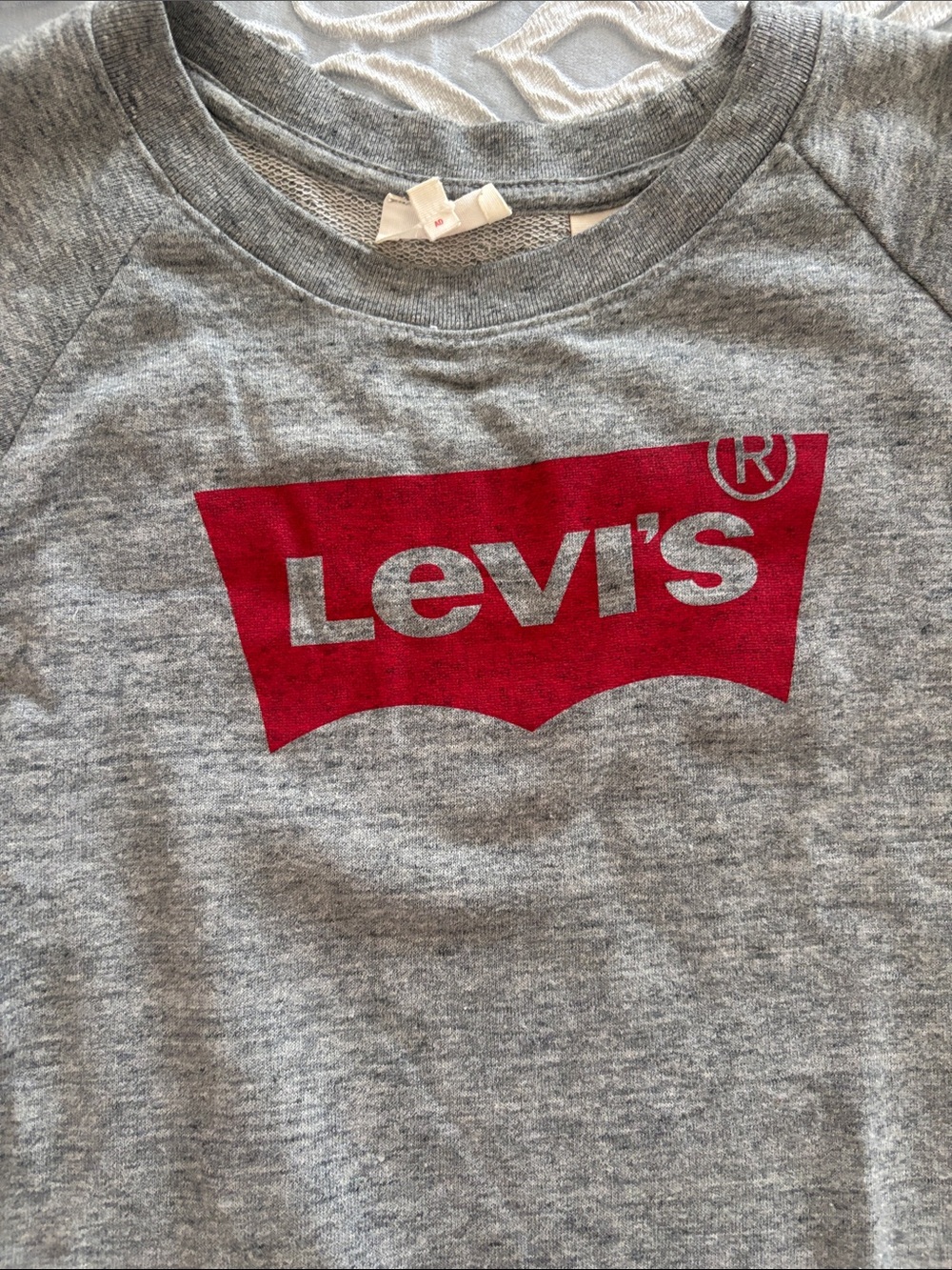 Levi's Kids Heather Gray Tee with Red Logo Batwing